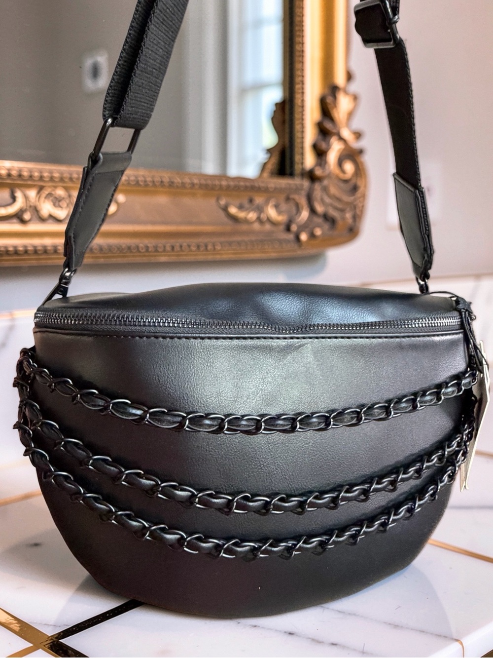 BCBGeneration NWT Goth Black Faux Leather Chain-Trim Crossbody Belt Bag (P268)